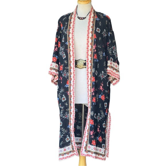 Max Studio Tops - Max Studio black floral long kimono duster/jacket|XS